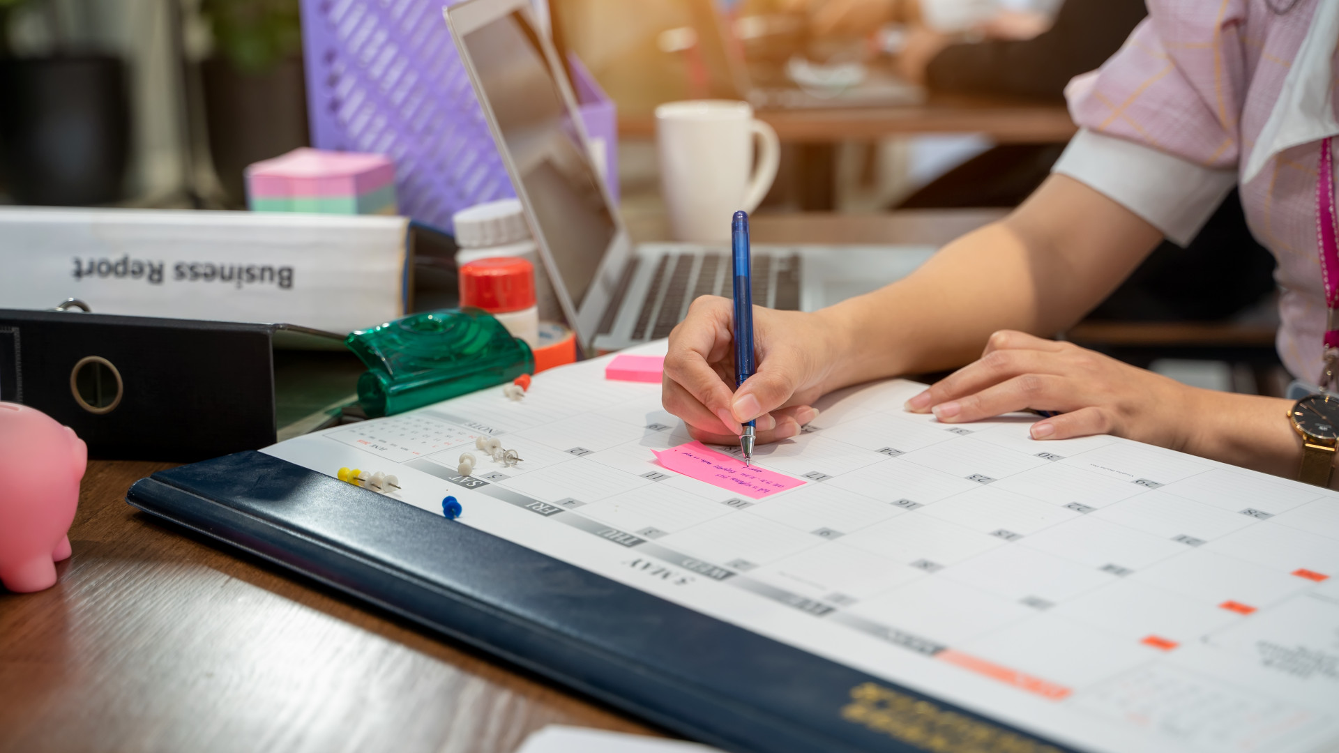 Hétvégi munkanapok 2026