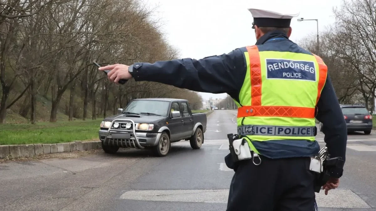 Rendőr igazoltatás