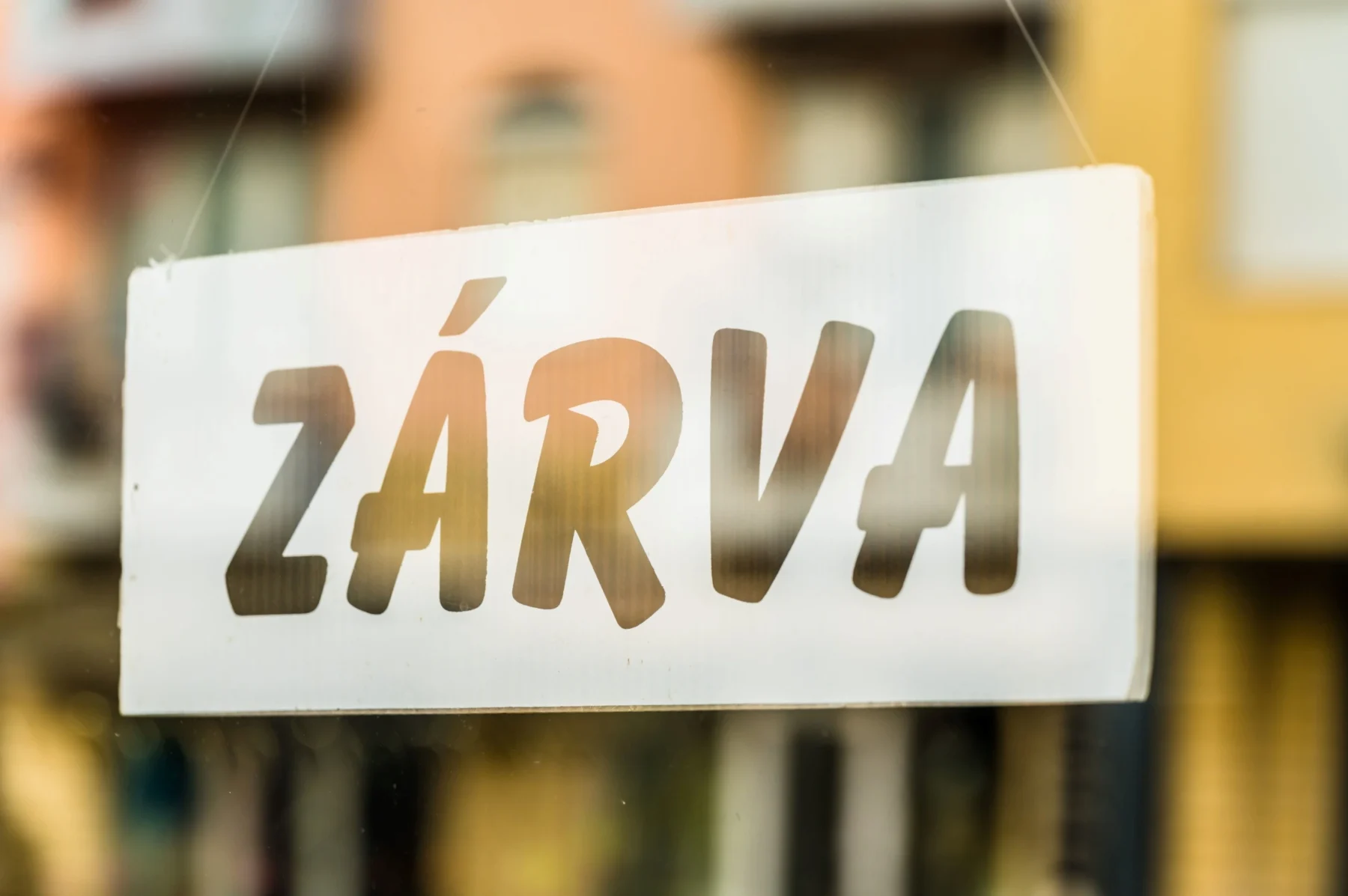 Zárva