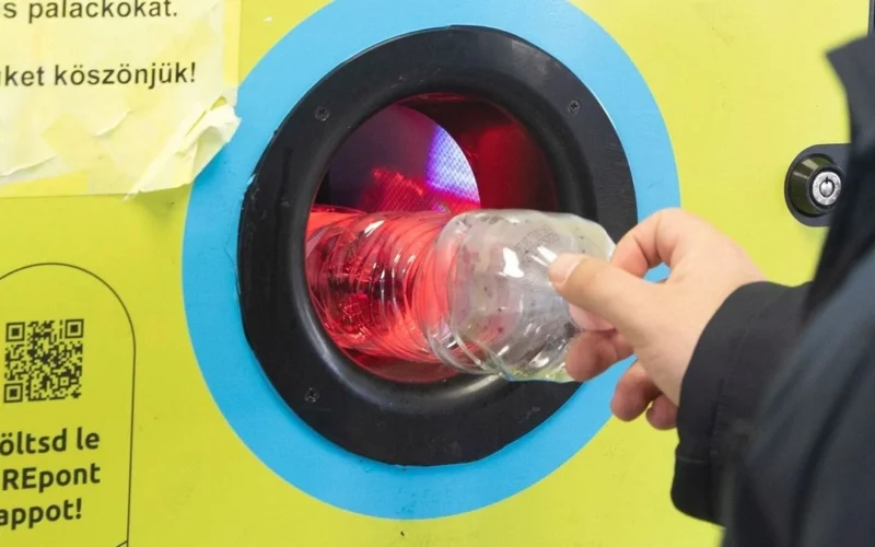 palackviszavaltas-karacsony