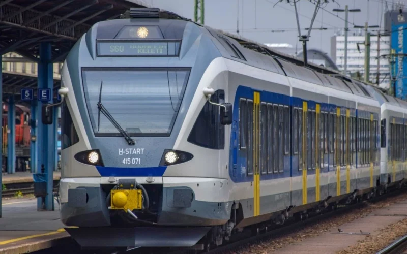 Máv ünnepi menetrend