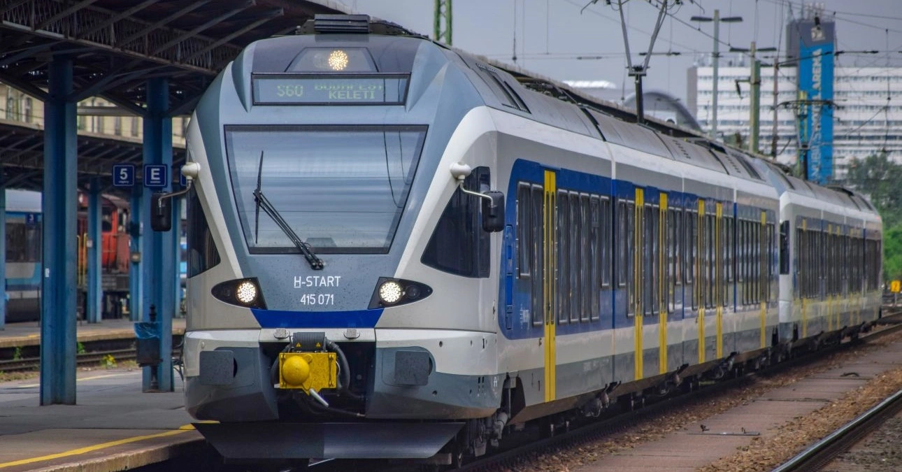 Máv ünnepi menetrend