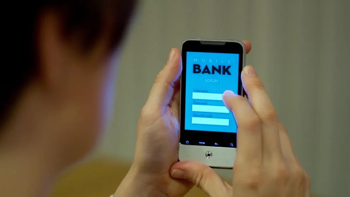 Banki költségek 2026 webp